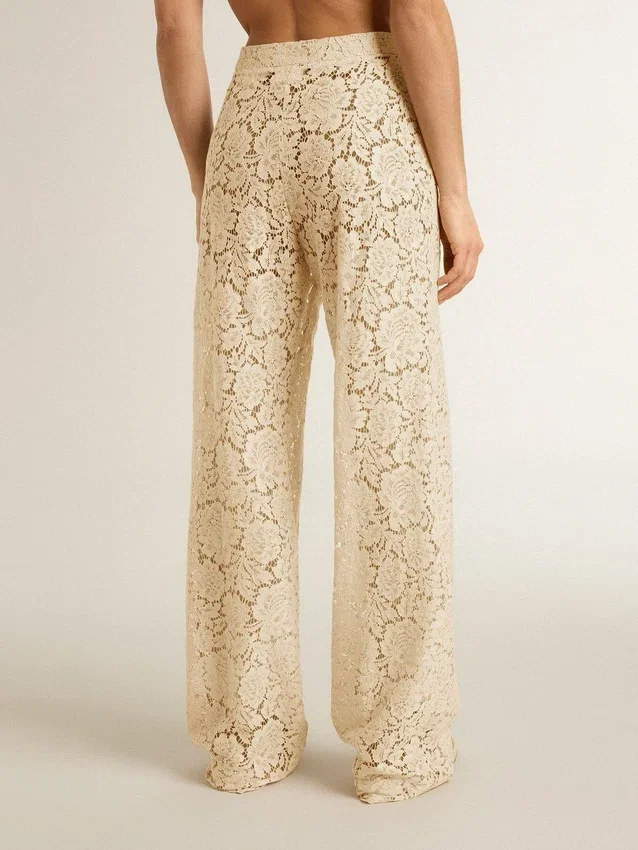 Pantalones de encaje transparente color crema para mujer