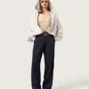 Pantalones de gabardina de lana negros para mujer