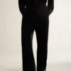 Pantalones de hombre con efecto terciopelo negro
