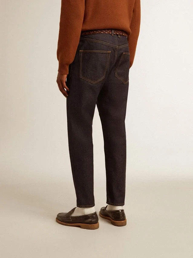 Pantalones de mezclilla azul oscuro para hombre en denim de un solo lavado