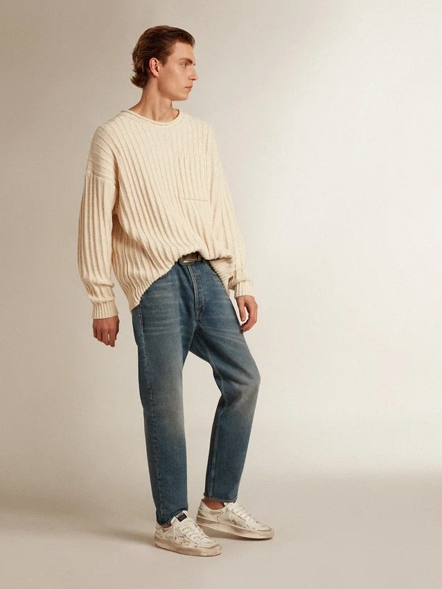 Pantalones de mezclilla de corte ajustado para hombre con lavado medio
