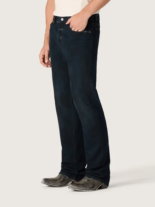 Pantalones de mezclilla de corte ajustado para hombre en mezclilla elástica de color índigo oscuro