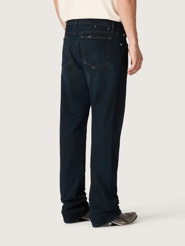 Pantalones de mezclilla de corte ajustado para hombre en mezclilla elástica de color índigo oscuro