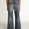 Pantalones de mezclilla de corte ancho en denim azul medio