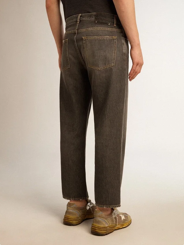 Pantalones de mezclilla negros para hombre con efecto lavado a la piedra