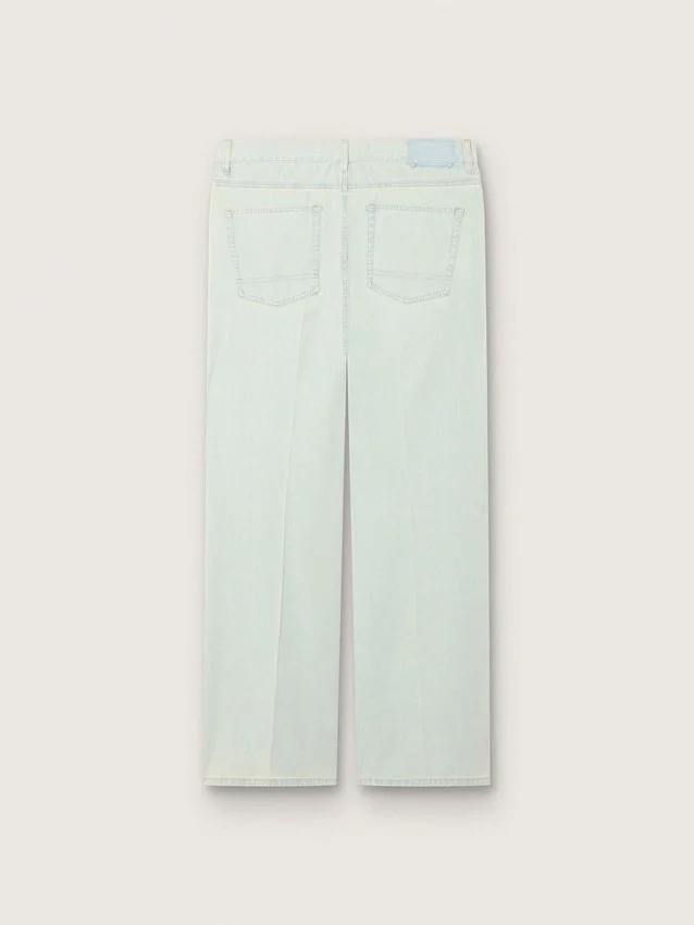 Pantalones de mezclilla para hombre en denim azul claro