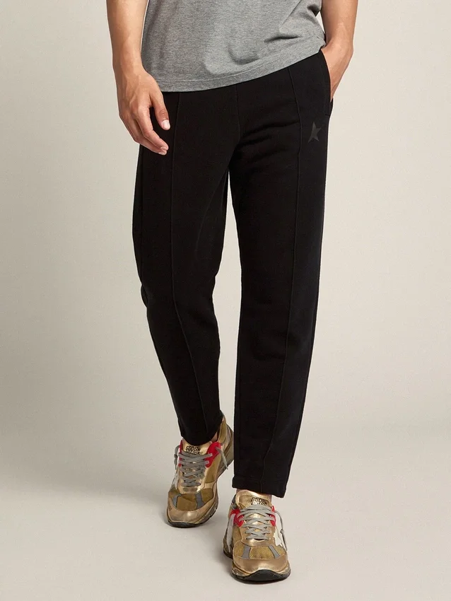 Pantalones joggers negros para hombre con estrella en el frente