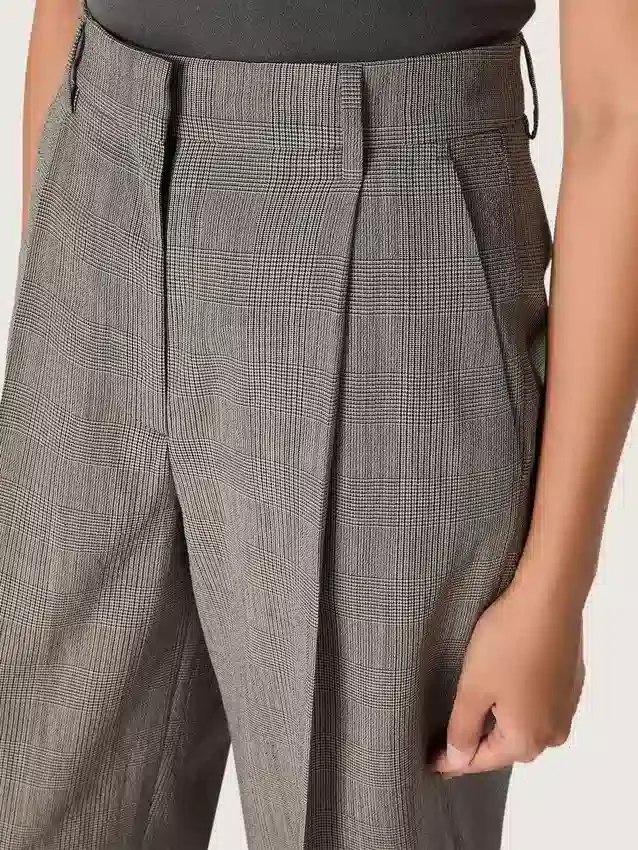 Pantalones oversize para mujer con estampado de cuadros Príncipe de Gales en gris