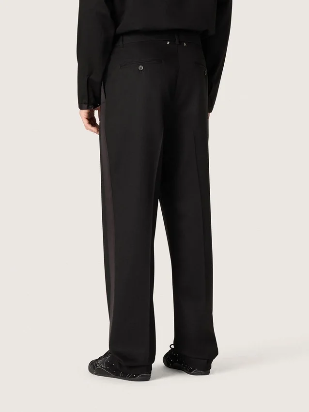 Pantalones para hombre de lana fresca negra con raya lateral de satén