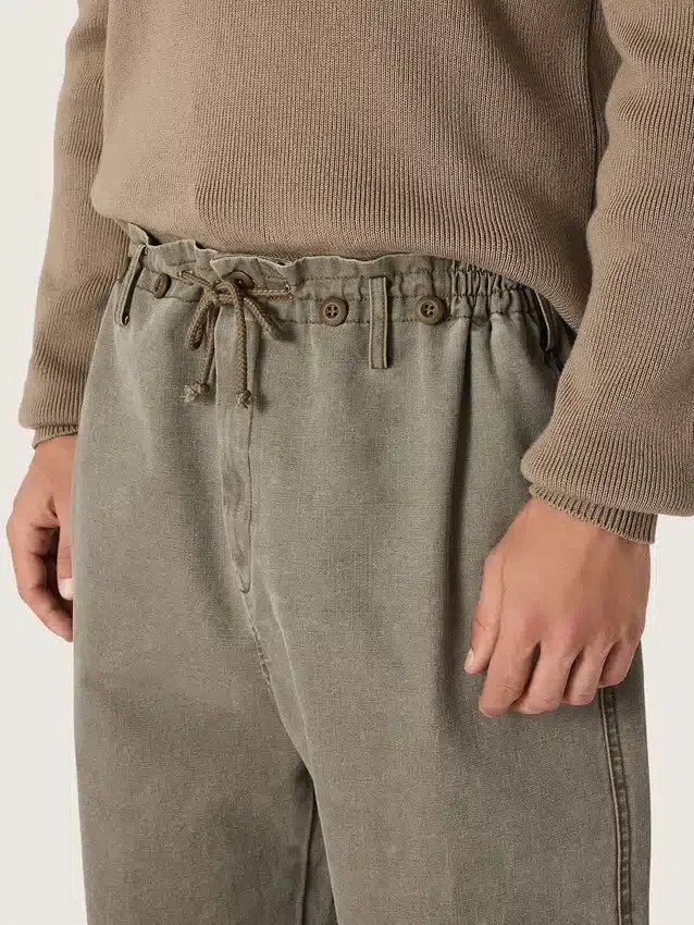Pantalones unisex de mezclilla gris con cordón y estrella