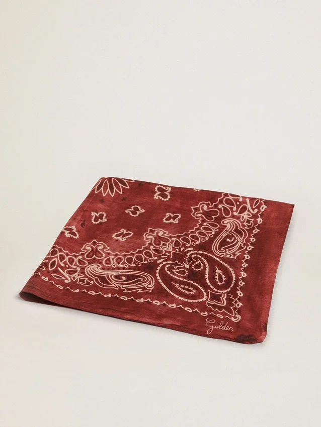 Pañuelo color burdeos con estampado de paisley