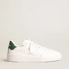 Purestar con estrella blanca de origen biológico y lengüeta de talón de cuero verde mate