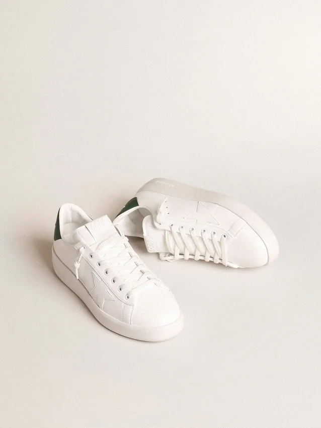 Purestar con estrella blanca de origen biológico y lengüeta de talón de cuero verde mate