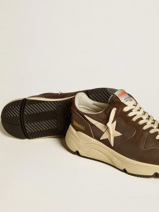 Running Sole de nylon y cuero con estrella de TPU y lengüeta del talón de nubuck