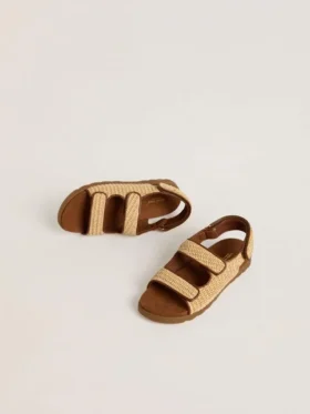 Sandalias Noa Young en rafia beige y cuero marrón