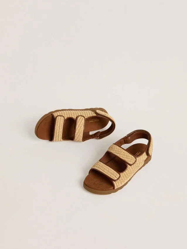 Sandalias Noa Young en rafia beige y cuero marrón