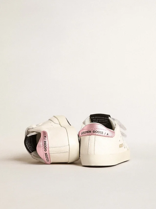 Set escolar para bebé en piel napa blanca con lengüeta del talón de piel rosa