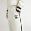 Shorts blancos para niños con logotipo bordado