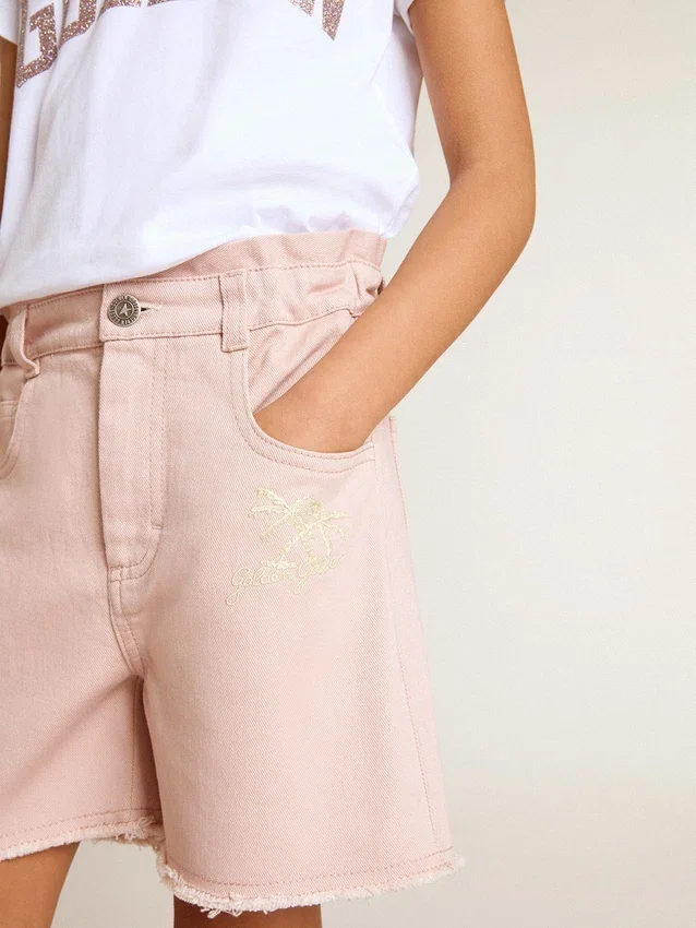 Shorts de algodón rosa para niñas con bordado