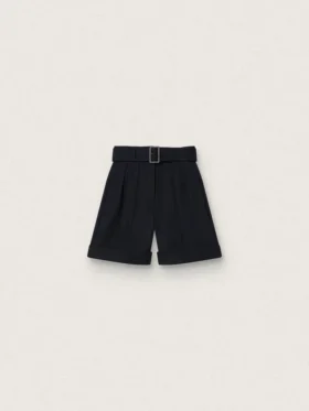 Shorts de mujer en gabardina de lana negra con cinturón