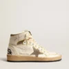 Sky-Star para hombre en piel napa blanca con estrella de gamuza gris paloma