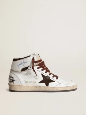 Sky-Star para hombre en piel napa blanca con una estrella de gamuza color chocolate