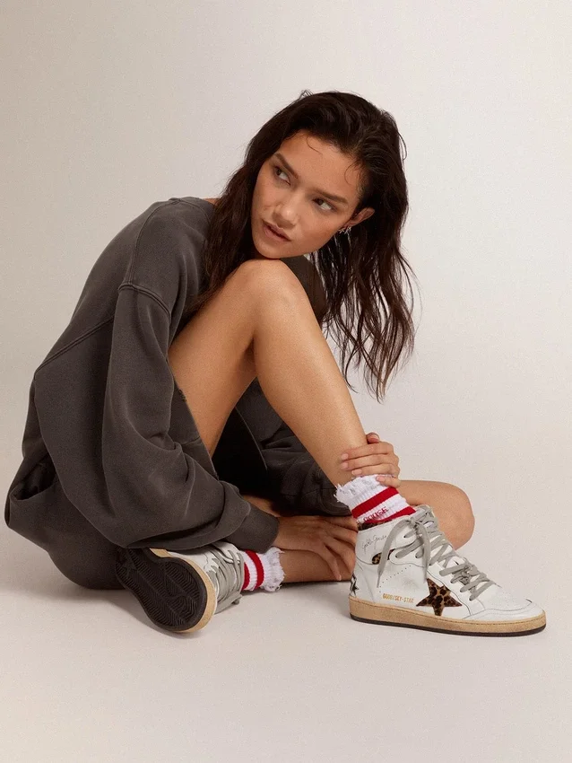 Sky-Star para mujer con firma e inserciones de piel de potro con estampado de leopardo
