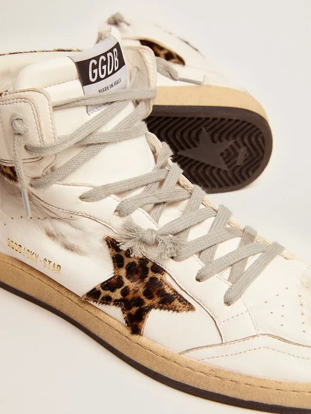 Sky-Star para mujer con firma e inserciones de piel de potro con estampado de leopardo