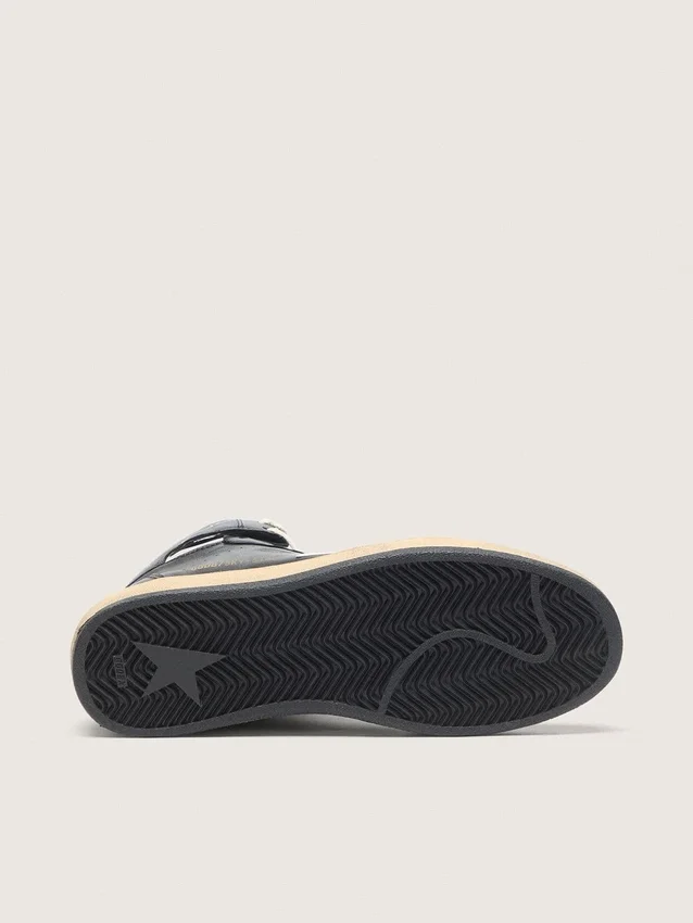 Sky-Star para mujer en napa negra con estrella blanca
