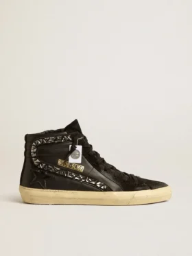 Slide de cuero con estrella negra y detalles de cristales Swarovski
