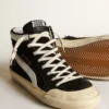 Slide Penstar para hombre en gamuza negra con estrella negra y detalle blanco