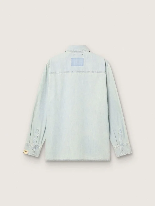 Sobrecamiseta para hombre en denim azul claro