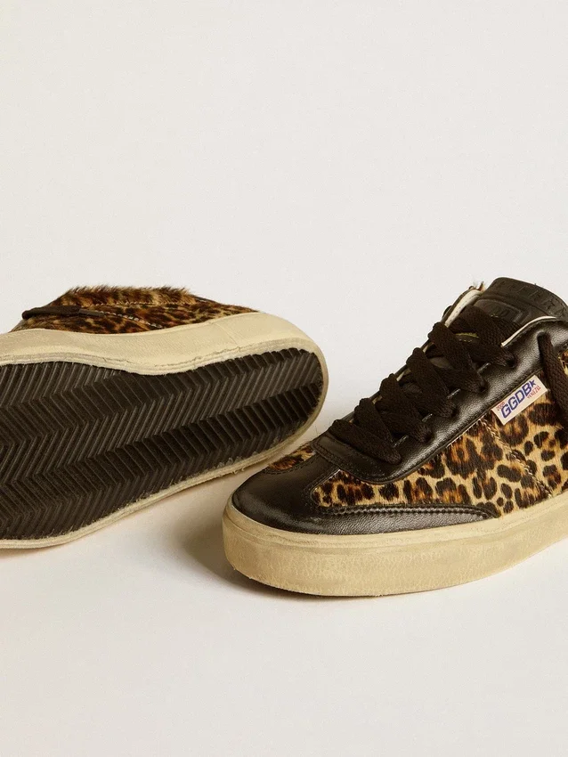 Soul Star en piel de potro con estampado de leopardo, con lengüeta del talón e inserciones de cuero napa negro
