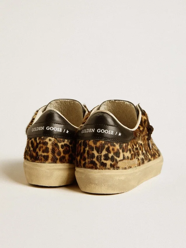 Soul Star en piel de potro con estampado de leopardo, con lengüeta del talón e inserciones de cuero napa negro