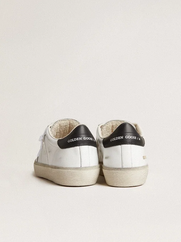 Soul Star para mujer en cuero blanco con lengüeta del talón de cuero negro
