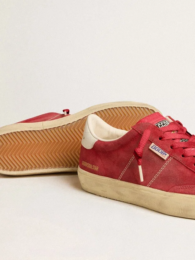 Soul Star para mujer en gamuza roja con lengüeta del talón de cuero blanco