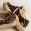 Zapatos Space-Star para mujer en piel de potro con estampado animal y forro de piel de oveja
