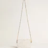 Star Bag Mini en cuero blanco mantequilla con estrella tono sobre tono
