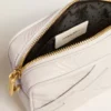 Star Bag Mini en cuero blanco mantequilla con estrella tono sobre tono