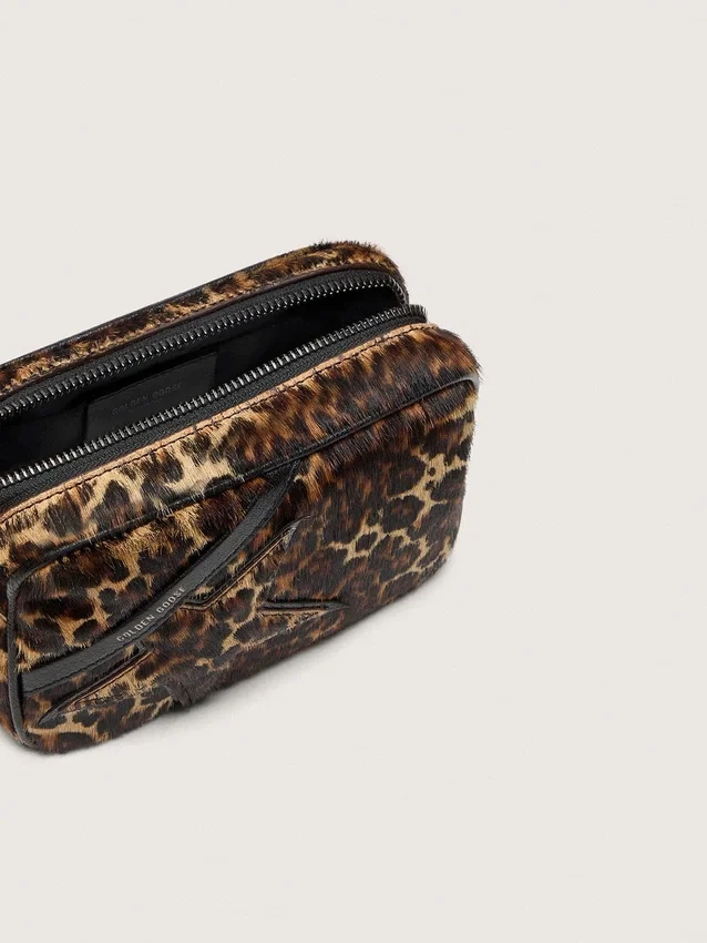 Star Bag Mini en piel de potro con estampado animal y estrella tono sobre tono