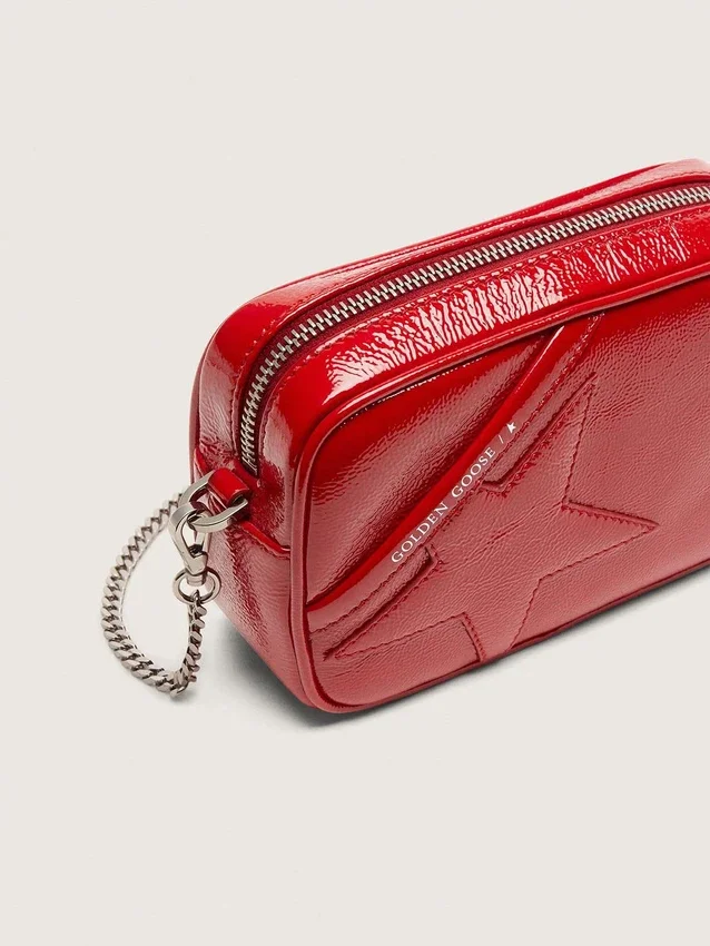 Star Bag Mini para mujer en cuero pintado de rojo con estrella tono sobre tono