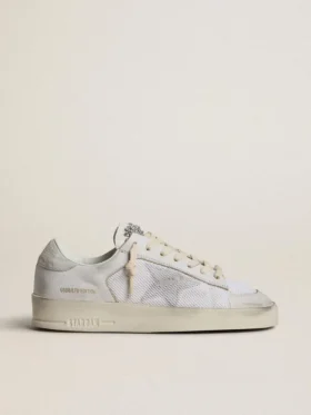 Stardan LTD en cuero blanco con estrella y lengüeta en el talón de gamuza gris hielo