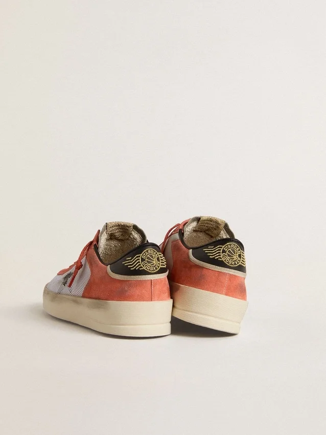 Stardan LTD en gamuza y malla color coral con estrella de cuero negro