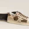 Stardan para mujer en gamuza verde militar y piel de potro beige con estrella de gamuza beige