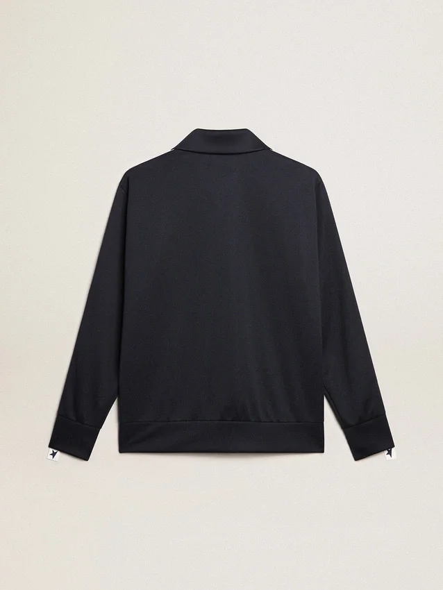 Sudadera azul oscuro con franja blanca y estrellas azules en contraste