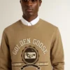 Sudadera de algodón beige para hombre con estampado en el frente