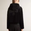 Sudadera de chenilla negra para mujer con bordado en la espalda