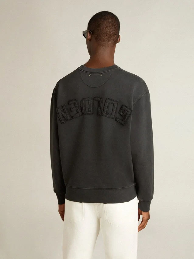 Sudadera en negro lavado con logotipo invertido en la espalda - Jersey Capsule