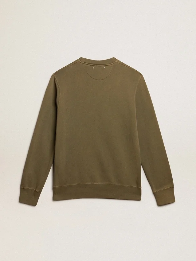 Sudadera para hombre en verde oliva con letras doradas