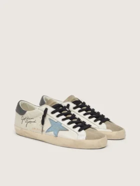 Super-Star en piel napa con estrella de gamuza azul claro y lengüeta del talón de piel gris